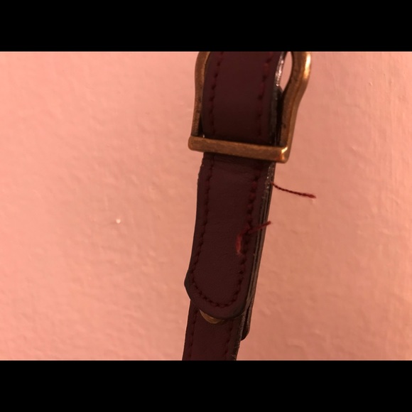 Vintage burgundy/wine Etienne Aigner crossbody - Picture 6 of 8